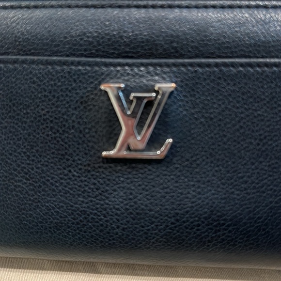 Louis Vuitton Wallet - Picture 2 of 7